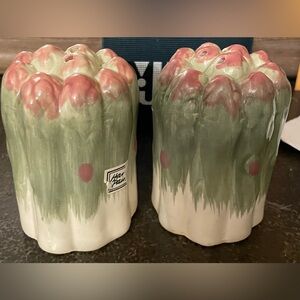 FITZ & FLOYD VINTAGE ASPARAGUS SALT AND PEPPER Shakers 1988